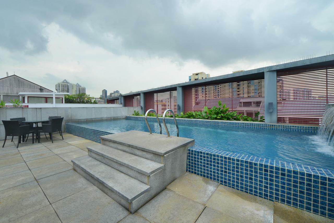 Residences @ Farrer Park Singapore Exteriör bild
